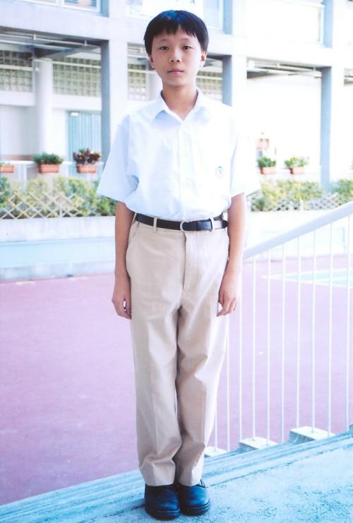 校服